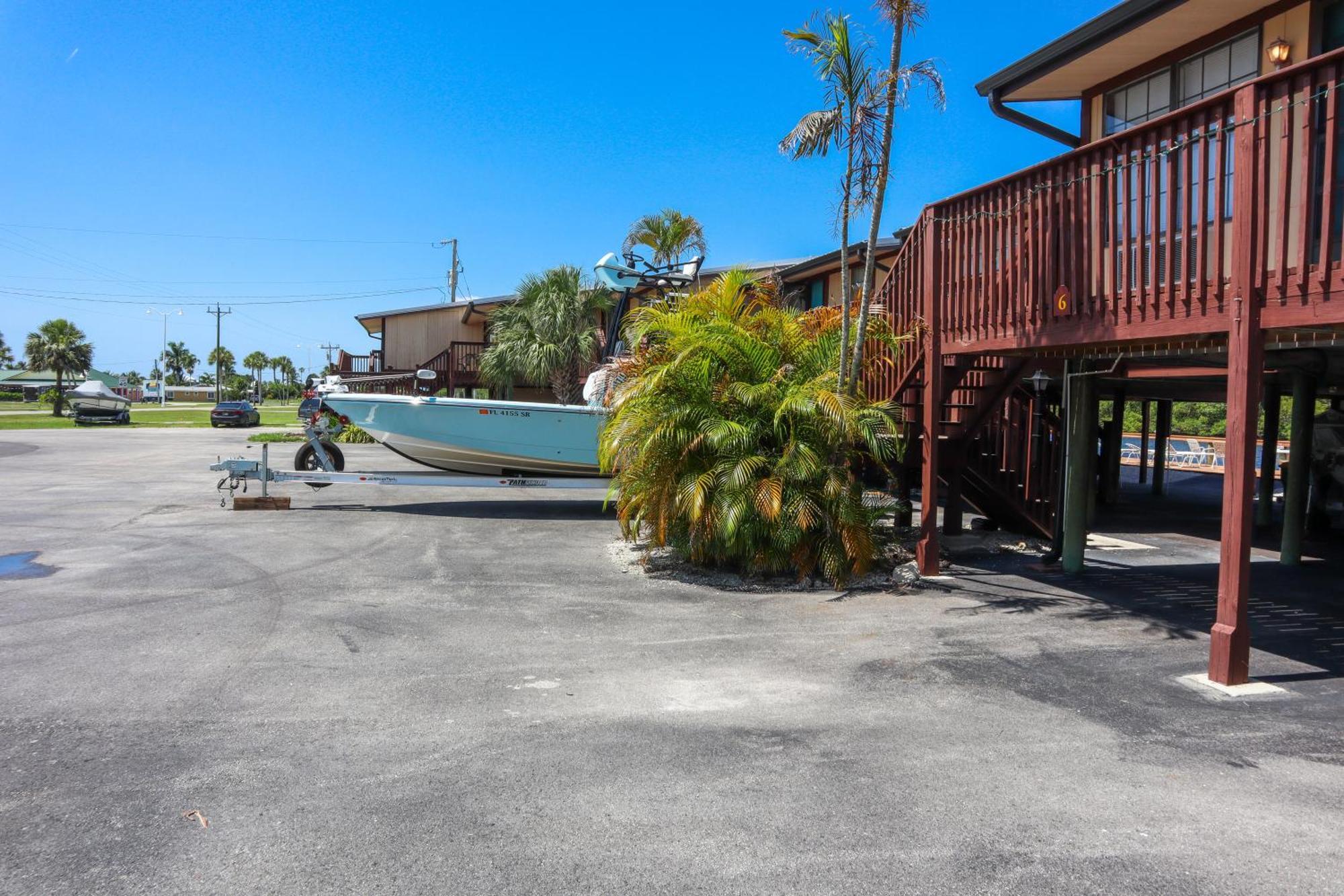 River Wilderness Waterfront Cabins Everglades City Zewnętrze zdjęcie